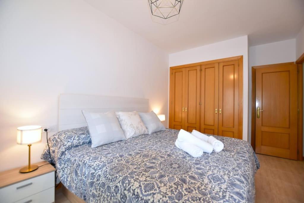 Apartamento En Playa De Samil Apartamento *