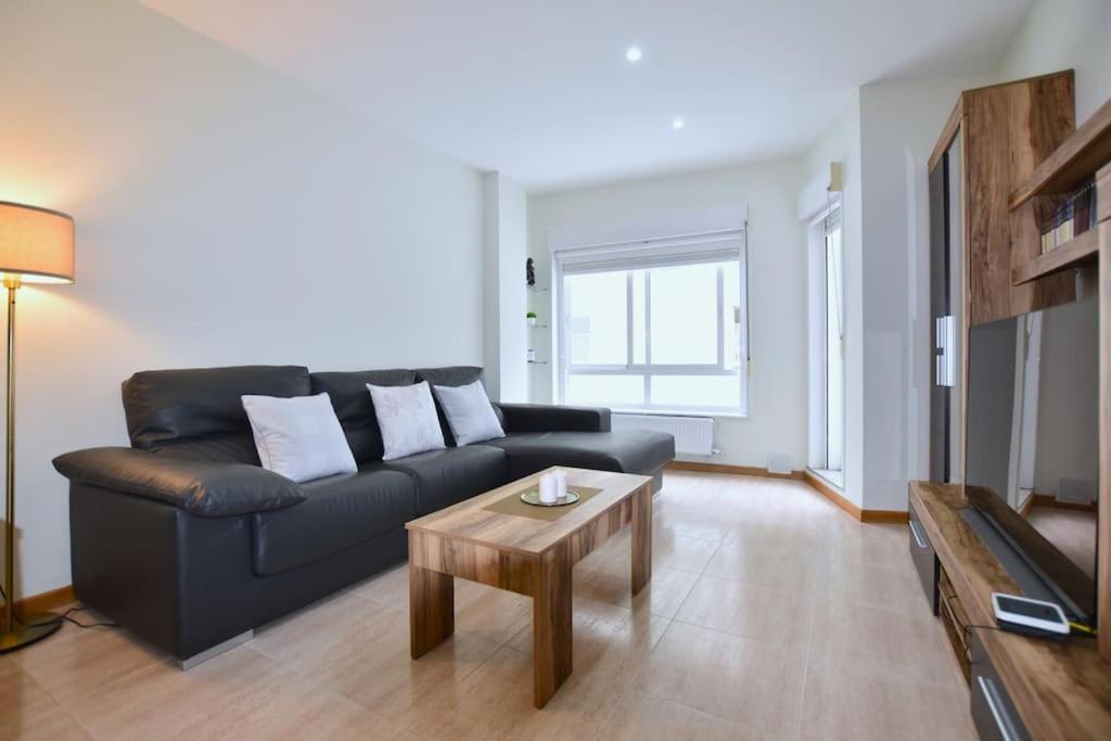 Apartamento En Playa De Samil Apartamento